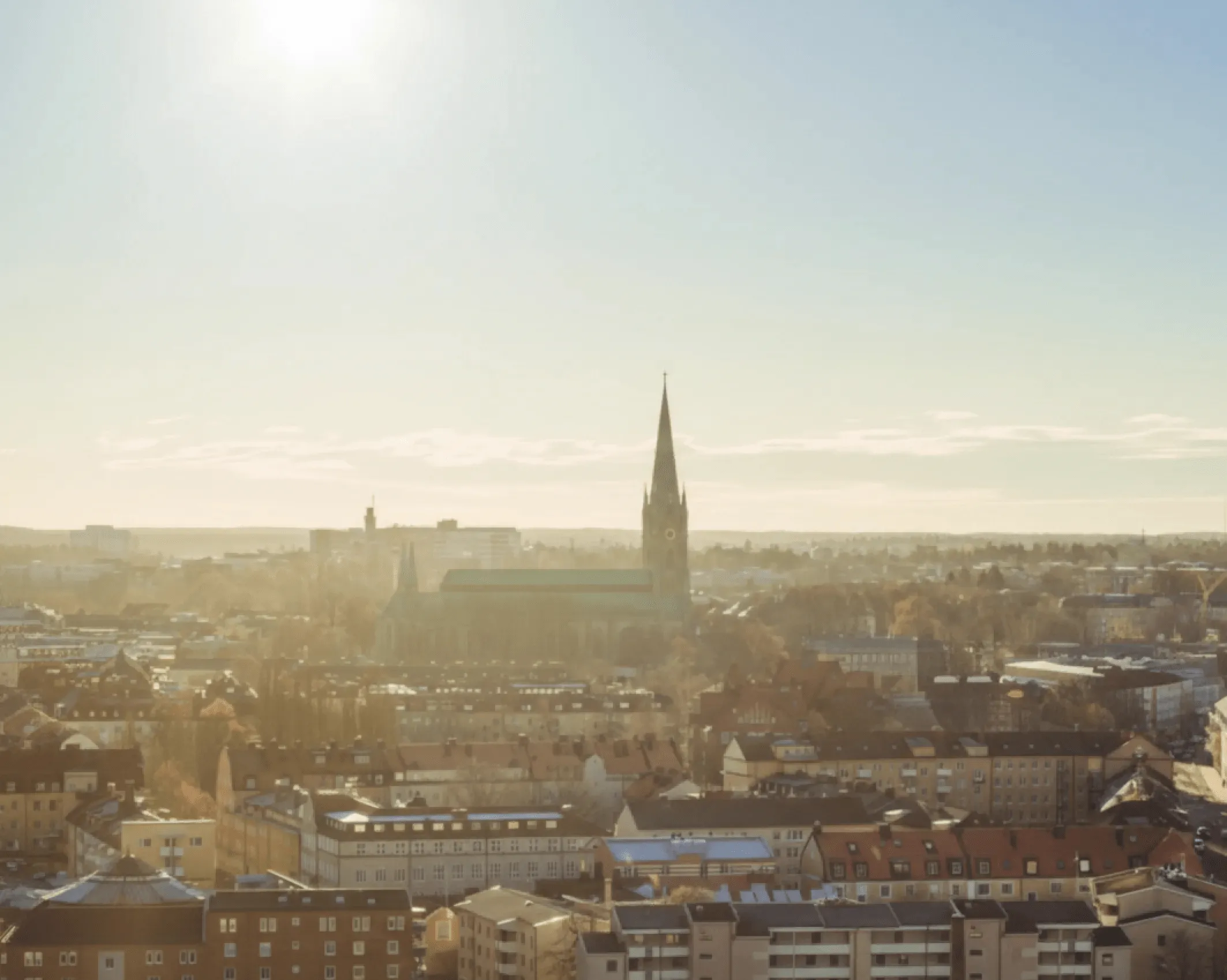 Vy över centrala Linköping med Linköpings domkyrka